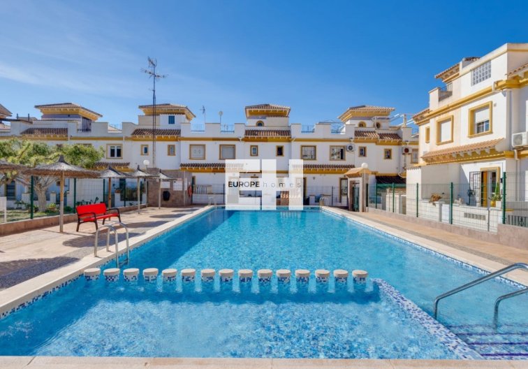 Segunda mano - town house - Torrevieja - Costa Blanca
