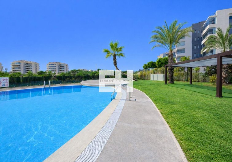 Segunda mano - Apartamento  - Orihuela Costa - Villamartín