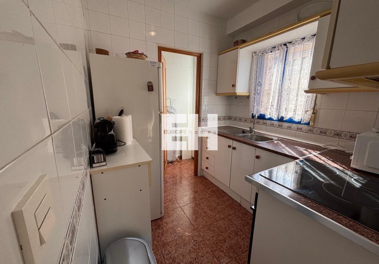 Segunda mano - Apartamento  - Torrevieja - Playa de los Locos