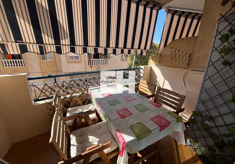 Segunda mano - Apartamento  - Torrevieja - Playa de los Locos