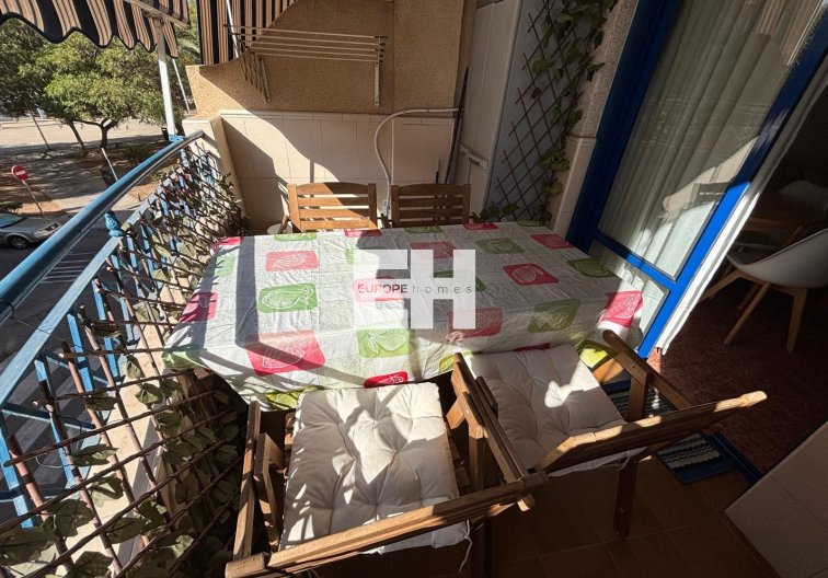 Segunda mano - Apartamento  - Torrevieja - Playa de los Locos