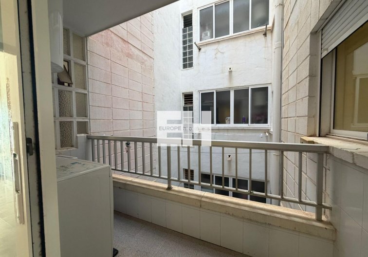 Segunda mano - Apartamento  - Torrevieja - Playa de los Locos