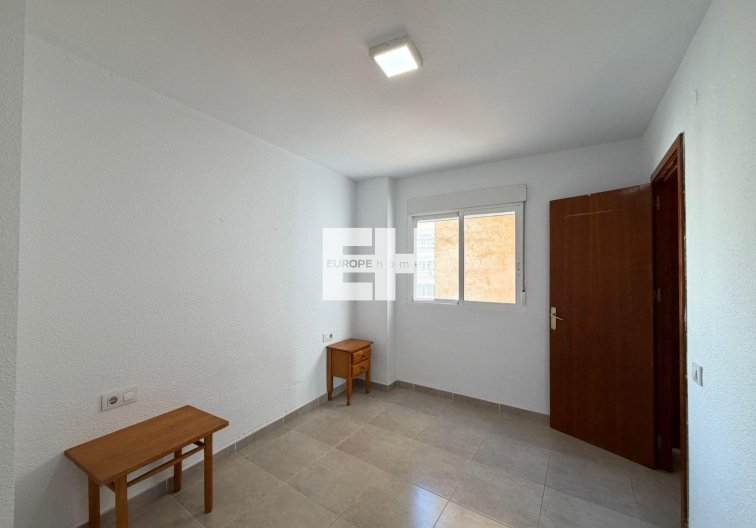 Segunda mano - Apartamento  - Torrevieja - Playa de los Locos