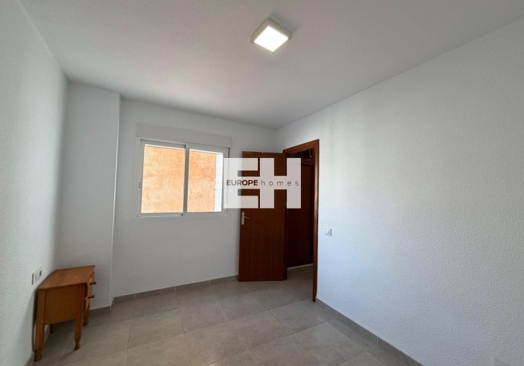 Segunda mano - Apartamento  - Torrevieja - Playa de los Locos