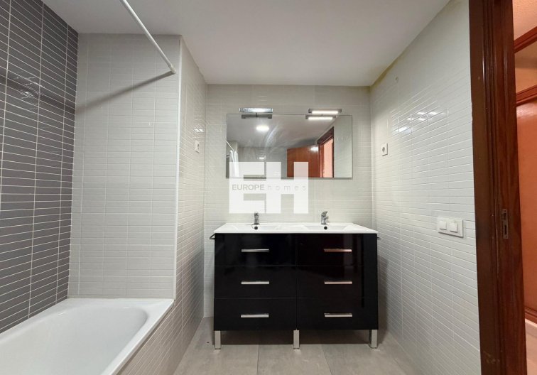 Segunda mano - Apartamento  - Torrevieja - Playa de los Locos