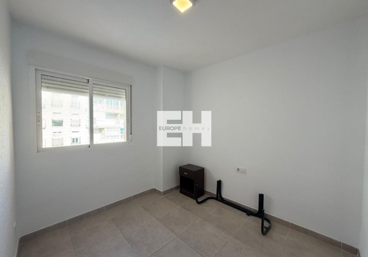 Segunda mano - Apartamento  - Torrevieja - Playa de los Locos