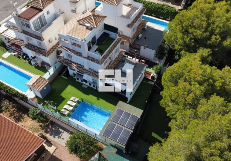 Segunda mano - villa - Orihuela Costa - Costa Blanca