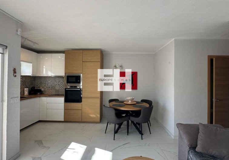 Segunda mano - Bungalow - Torrevieja - Los Balcones 