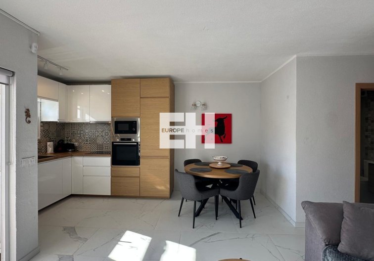 Segunda mano - Bungalow - Torrevieja - Los Balcones 