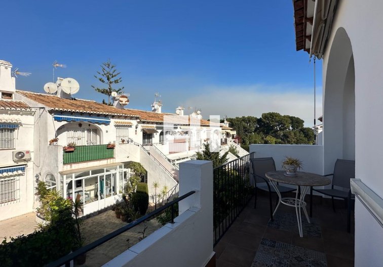 Segunda mano - Bungalow - Torrevieja - Los Balcones 