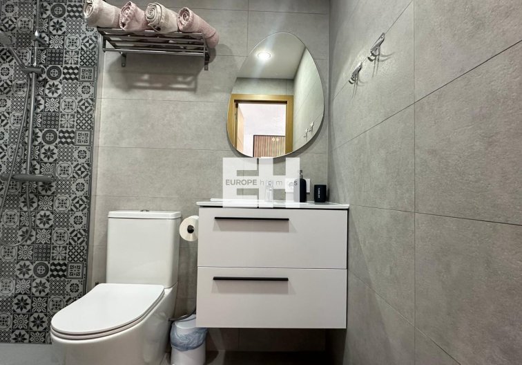 Segunda mano - Bungalow - Torrevieja - Los Balcones - Los Altos Del Edén