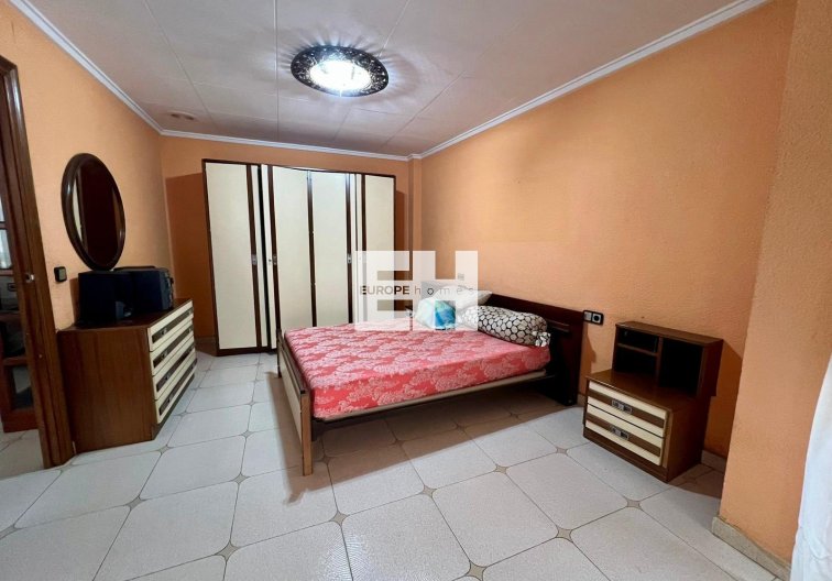 Segunda mano - Apartamento  - Torrevieja - Centro