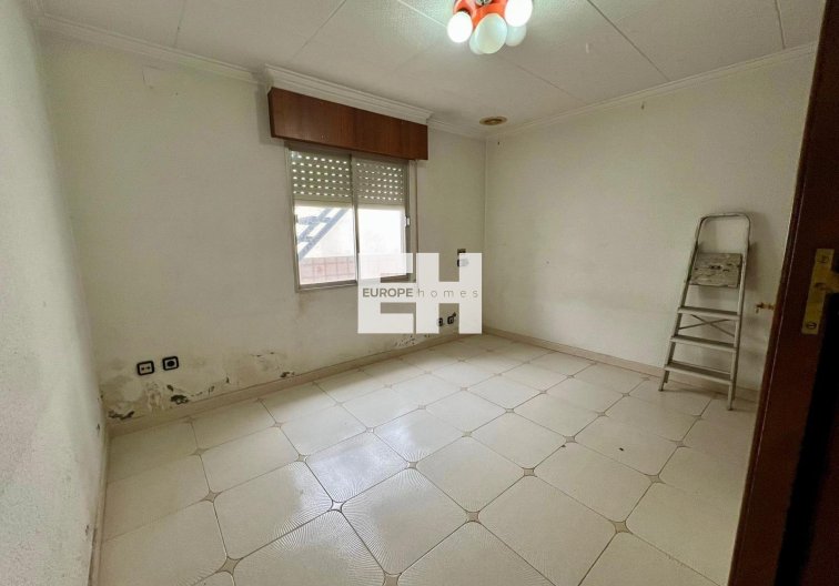 Segunda mano - Apartamento  - Torrevieja - Centro