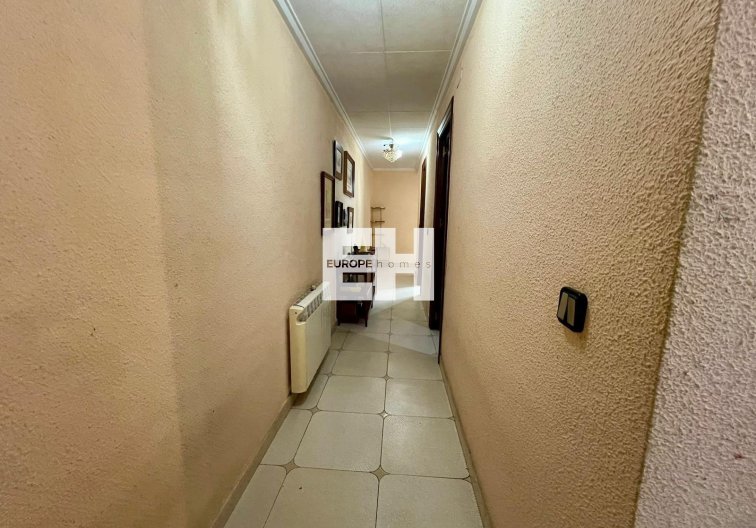 Segunda mano - Apartamento  - Torrevieja - Centro