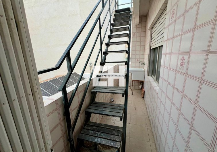 Segunda mano - Apartamento  - Torrevieja - Centro