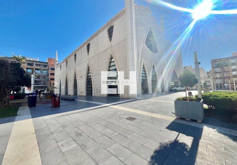 Segunda mano - Apartamento  - Torrevieja - Centro