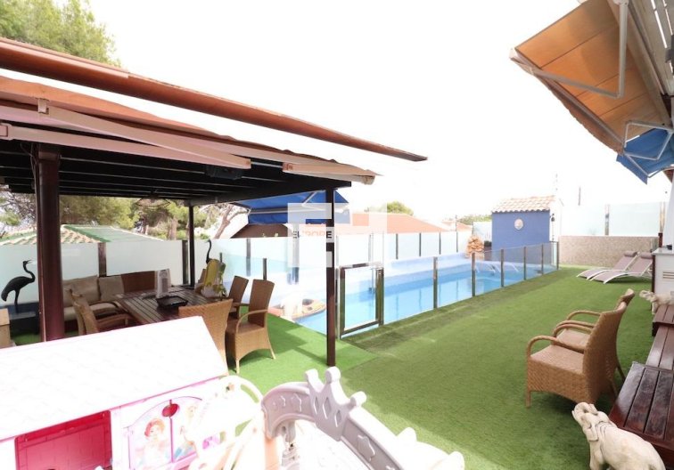 Segunda mano - villa - Orihuela Costa - Costa Blanca