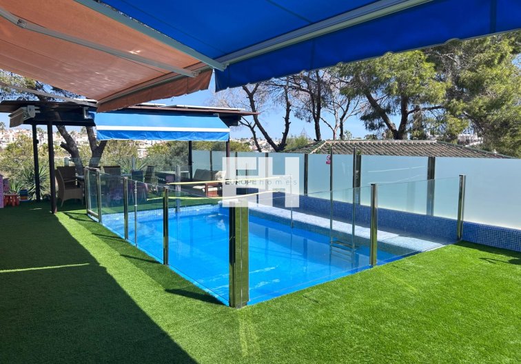 Segunda mano - villa - Orihuela Costa - Costa Blanca