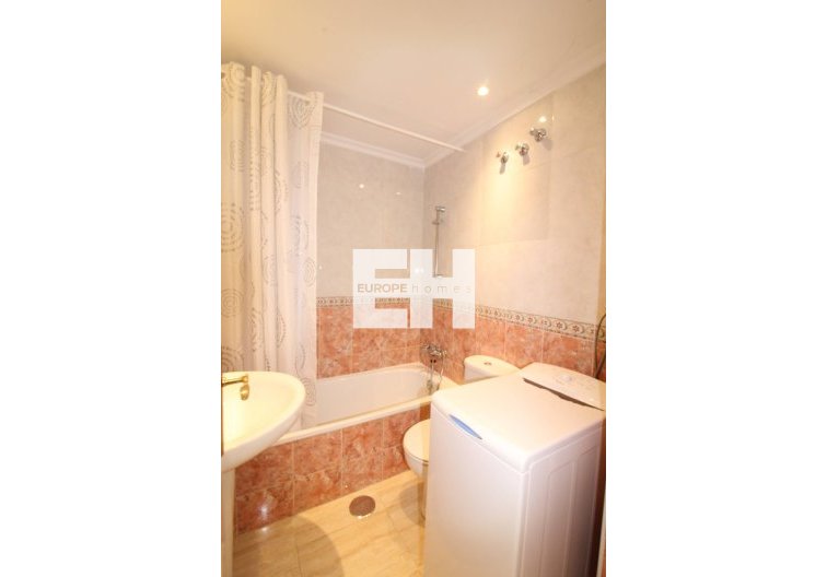 Segunda mano - Apartamento  - Torrevieja - Centro