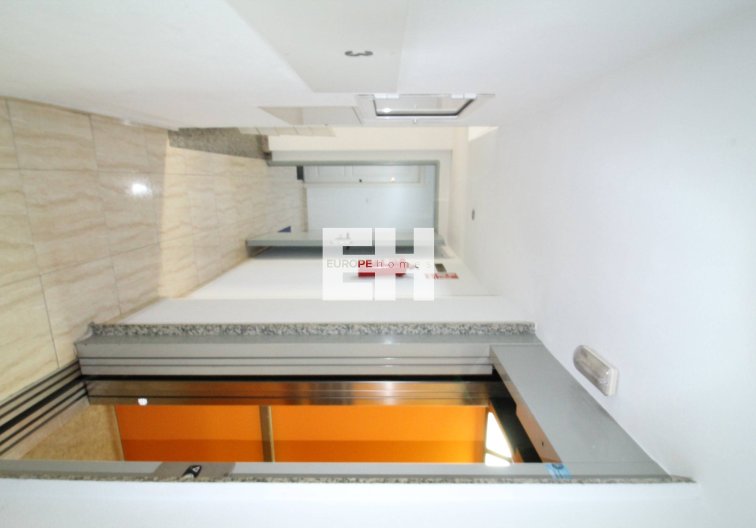 Segunda mano - Apartamento  - Torrevieja - Centro