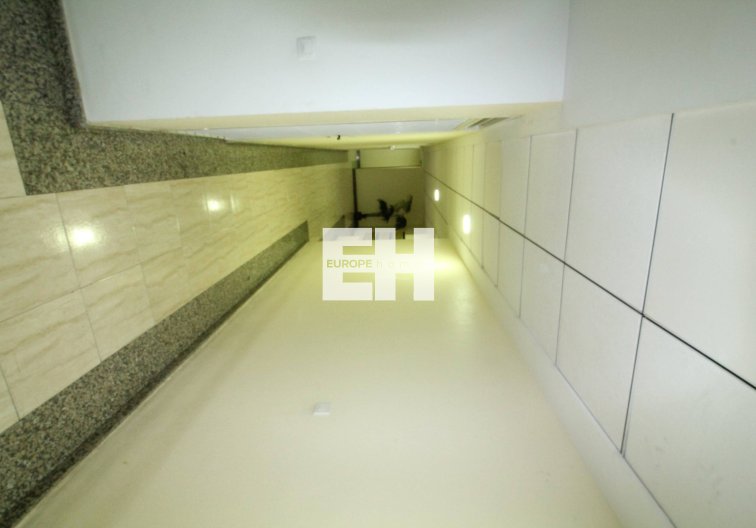 Segunda mano - Apartamento  - Torrevieja - Centro