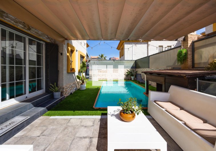 Revente - villa - Los Montesinos - La Herrada