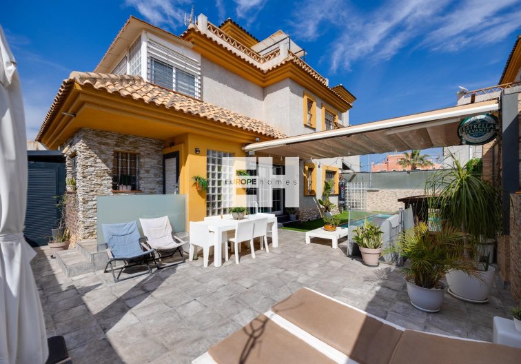 Revente - villa - Los Montesinos - La Herrada