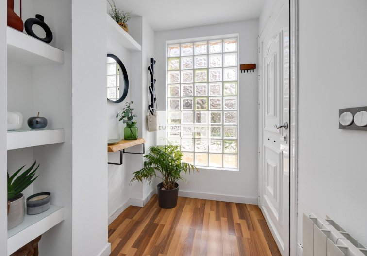 Revente - villa - Los Montesinos - La Herrada