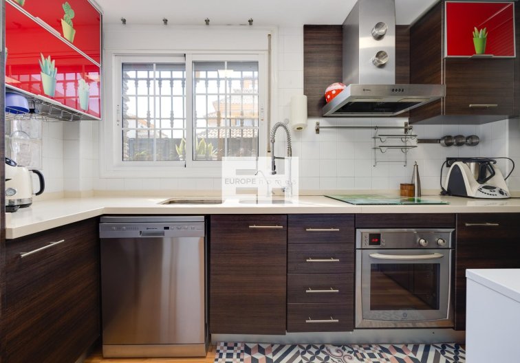 Revente - villa - Los Montesinos - La Herrada