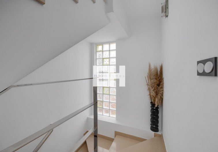 Revente - villa - Los Montesinos - La Herrada