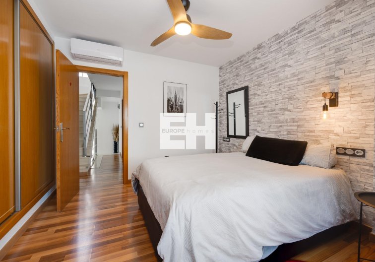 Revente - villa - Los Montesinos - La Herrada