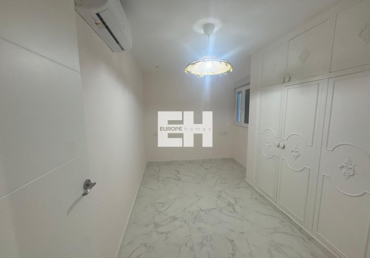 Segunda mano - Apartamento  - Torrevieja - Costa Blanca