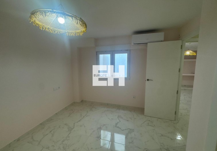 Segunda mano - Apartamento  - Torrevieja - Costa Blanca