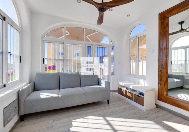 Segunda mano - villa - San Fulgencio - La Marina