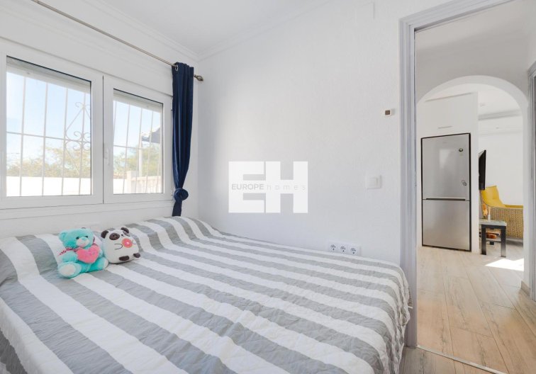 Segunda mano - villa - San Fulgencio - La Marina