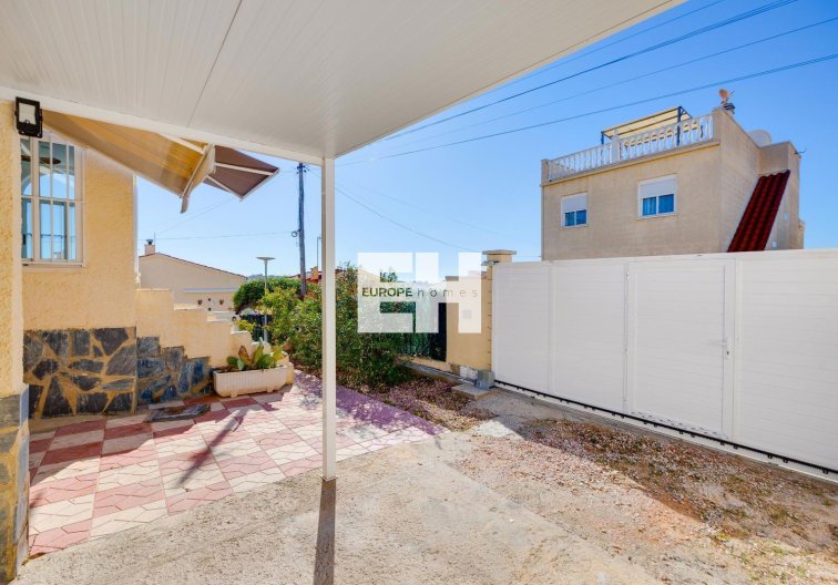 Segunda mano - villa - San Fulgencio - La Marina