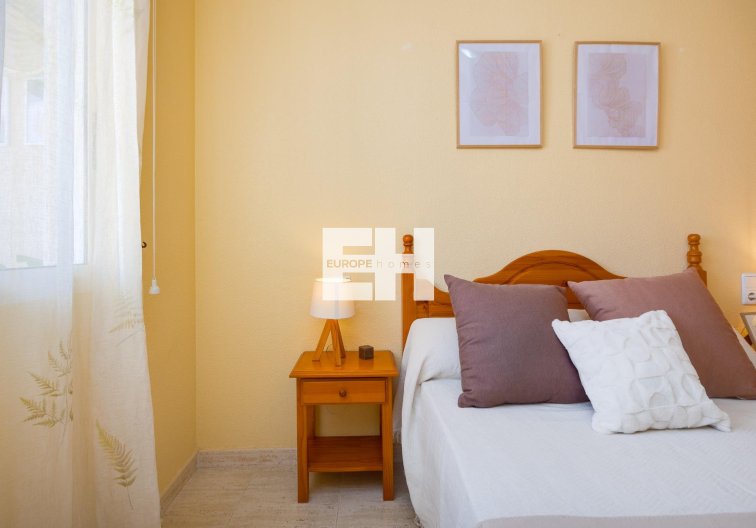 Segunda mano - Apartamento  - Torrevieja - Playa del Cura