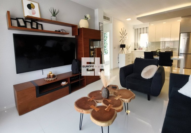 Segunda mano - Apartamento  - Pilar de la Horadada - La Torre De La Horadada