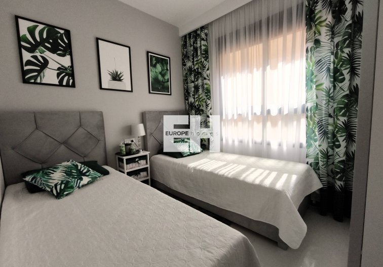 Segunda mano - Apartamento  - Pilar de la Horadada - La Torre De La Horadada