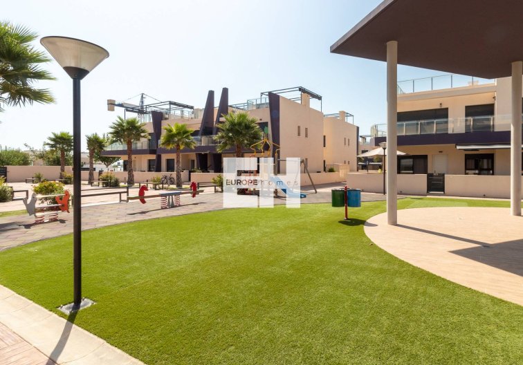 Segunda mano - Apartamento  - Pilar de la Horadada - La Torre De La Horadada