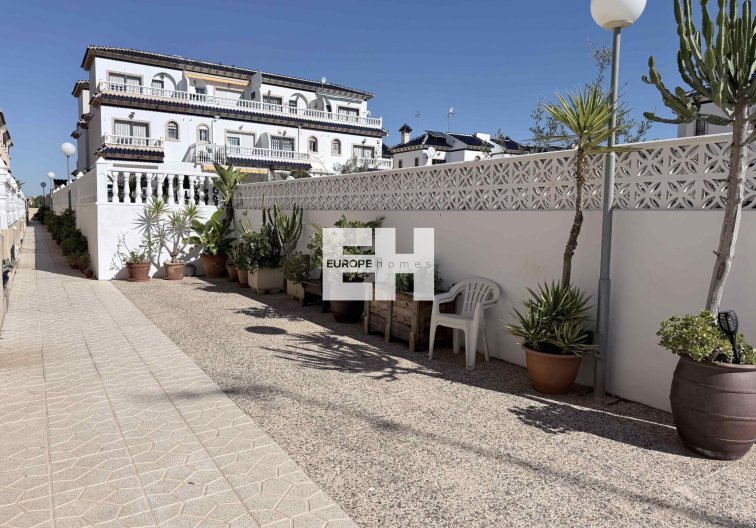 Segunda mano - town house - Orihuela Costa - Costa Blanca