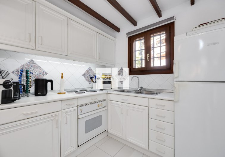 Segunda mano - Apartamento  - Torrevieja - Playa de los Locos