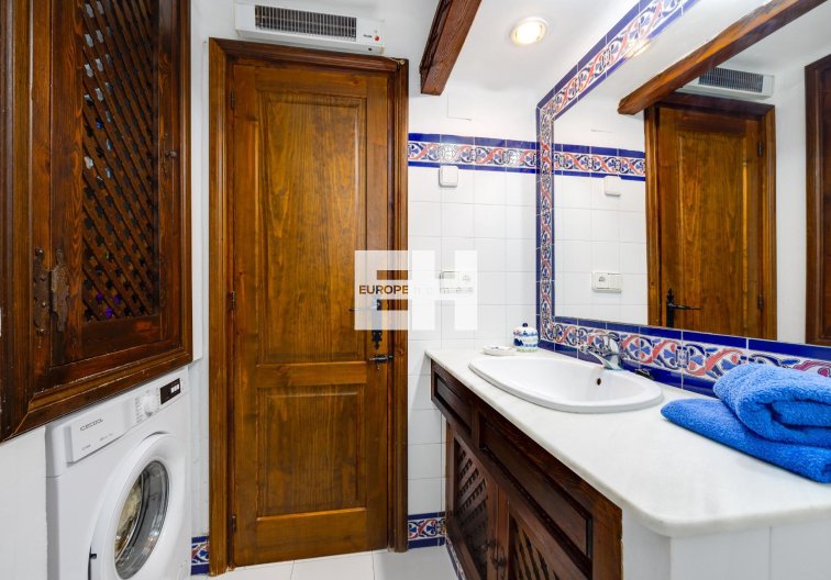 Segunda mano - Apartamento  - Torrevieja - Playa de los Locos