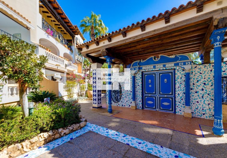 Segunda mano - Apartamento  - Torrevieja - Playa de los Locos