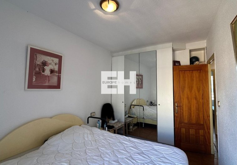 Segunda mano - Apartamento  - Torrevieja - Estacion De Autobuses