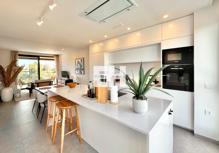 Segunda mano - Apartamento  - Orihuela - Las Colinas Golf