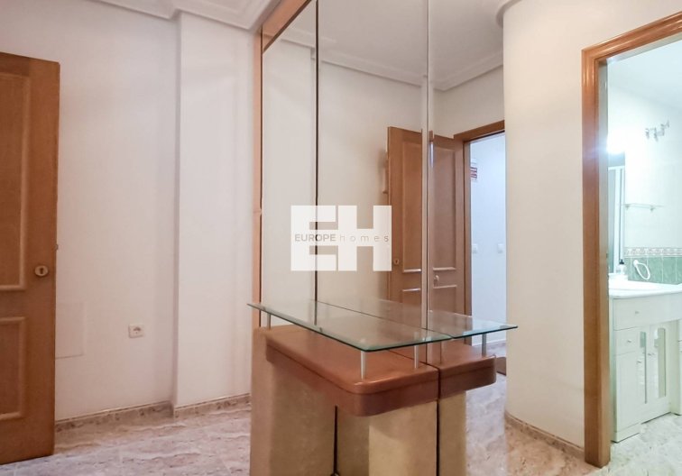 Herverkoop - Appartement - Torrevieja - Playa del Cura