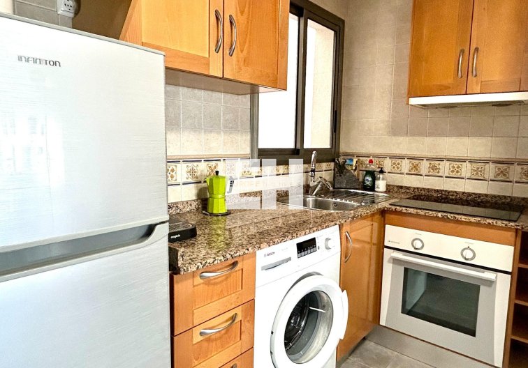 Segunda mano - Apartamento  - Torrevieja - Centro