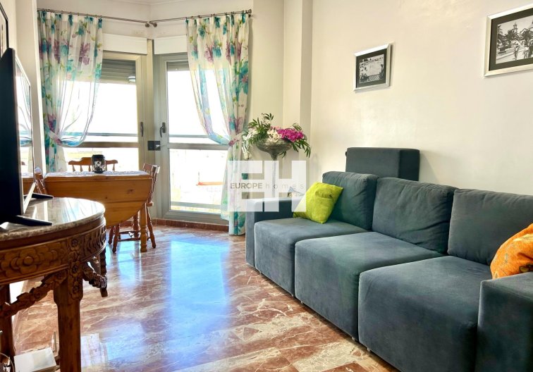 Segunda mano - Apartamento  - Torrevieja - Centro