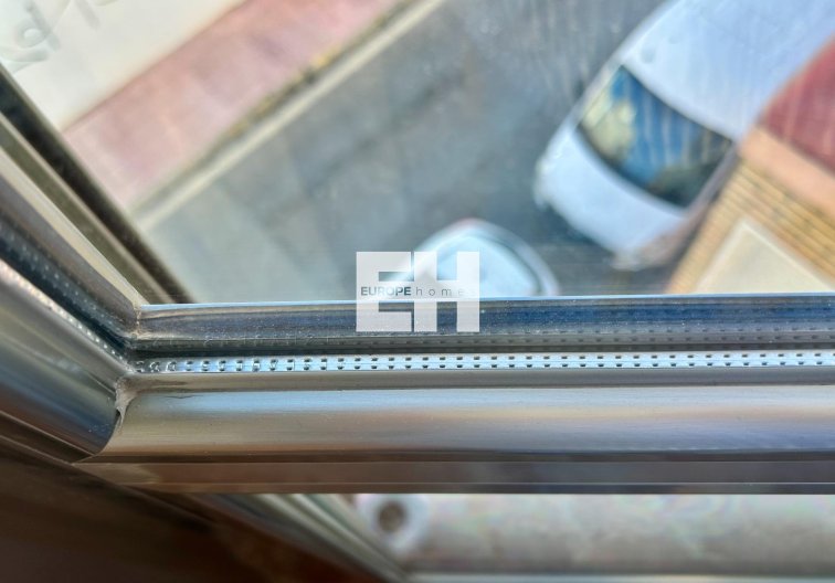 Segunda mano - Apartamento  - Torrevieja - Centro